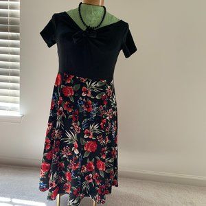 Black Floral Fit and Fab